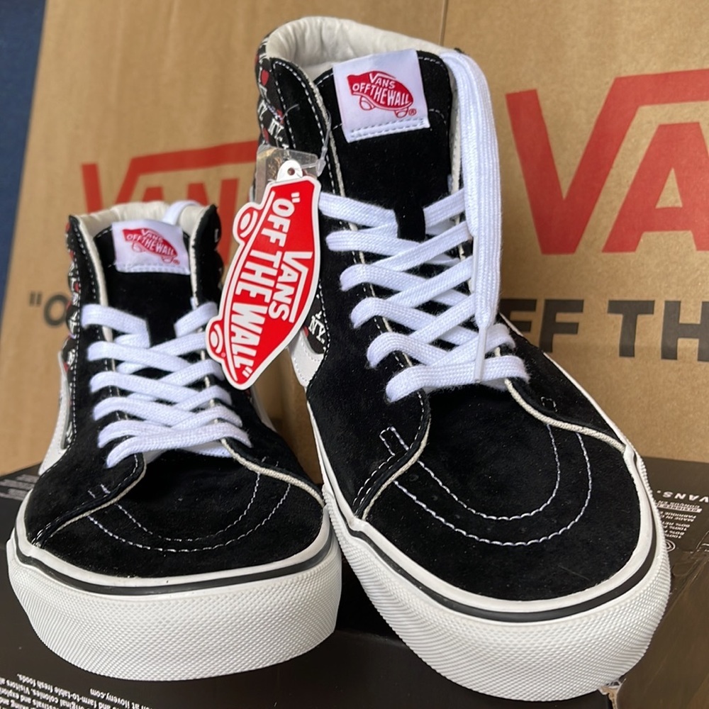Vans Sk8-Hi The General I Love NY Black sneakers Men’s - Picture 8 of 16